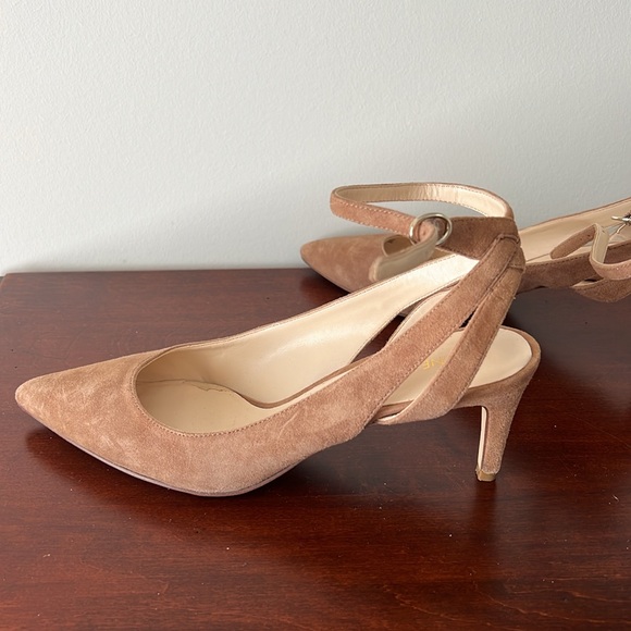 NINE WEST SUEDE ANKLE HEEL - Picture 5 of 8
